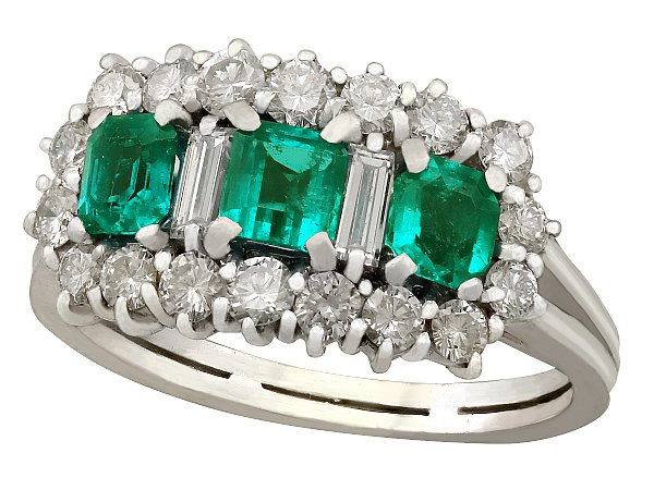 Unique Emerald Engagement Rings
