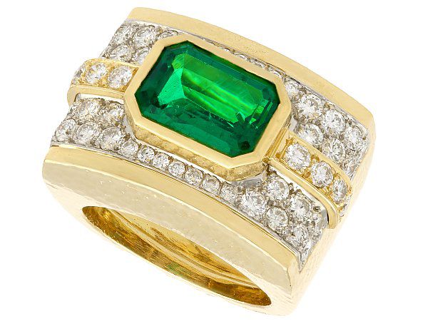 Gents Emerald Jewellery