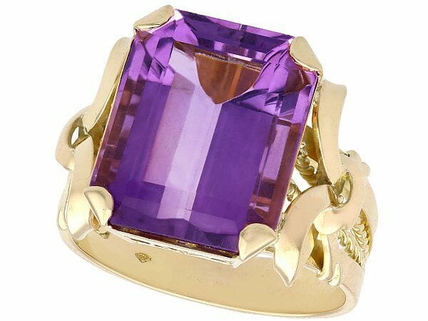 amethyst 18ct yellow gold cocktail ring