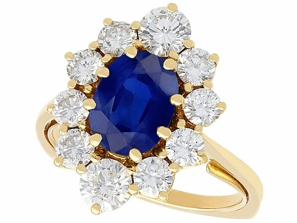 sapphire and diamond yellow gold cluster ring