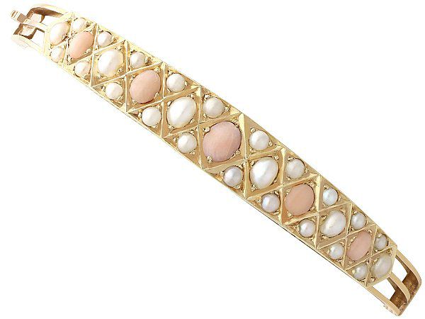 coral pearl bracelet