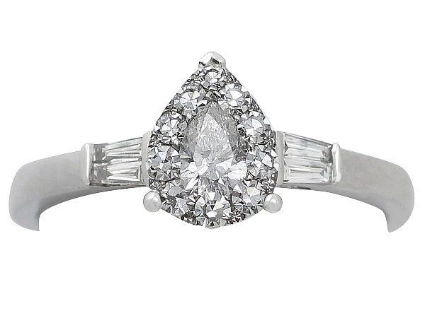 Pear cut diamond ring