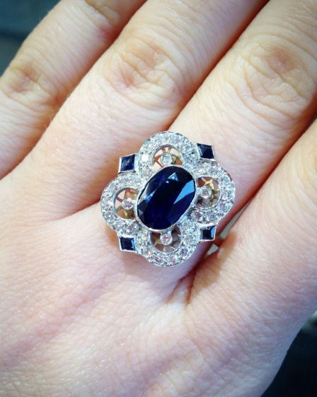Vintage sapphire dress ring