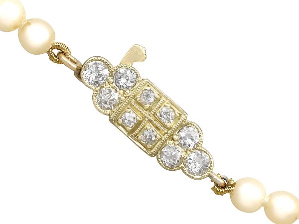 Types of Pearl Necklace Clasps