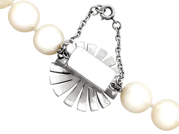 Pearl Clasp