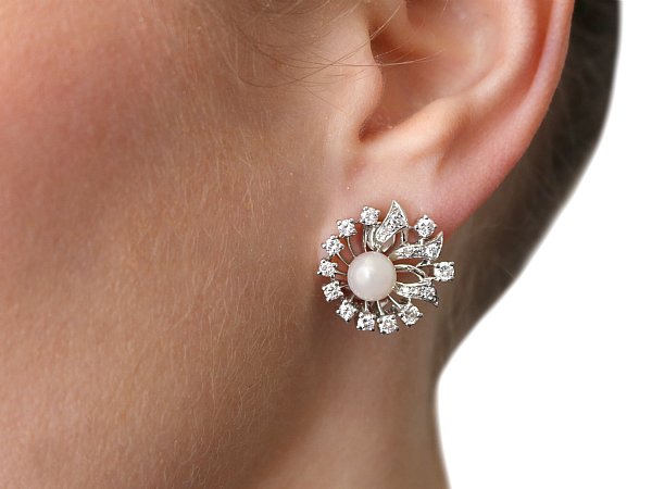 Earrings to Match Your Wedding Dress
