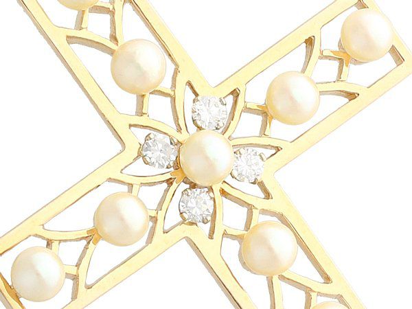 Pearl Pendant Designs