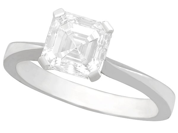 single diamond solitaire ring