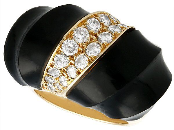 onyx and diamond cocktail ring