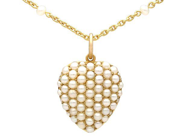 Pearl Birthstone Gifts for Her