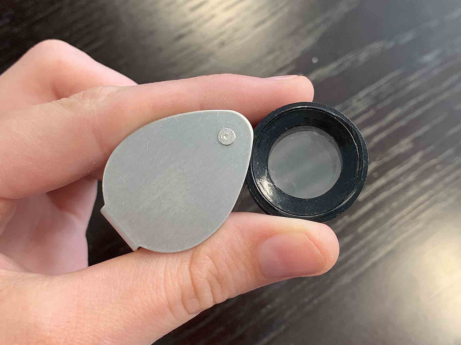 How to Use a Jeweller's Loupe AC Silver