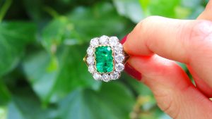 emerald vs peridot