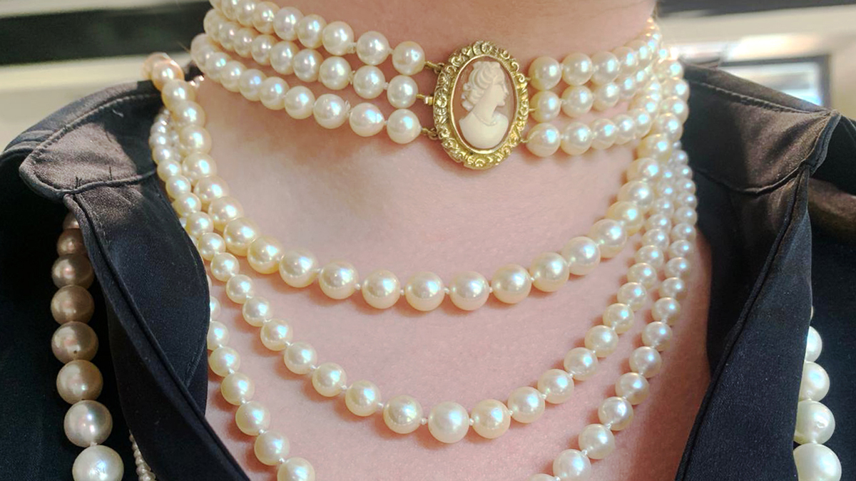 Pearl Fashion Through the Ages - AC Silver