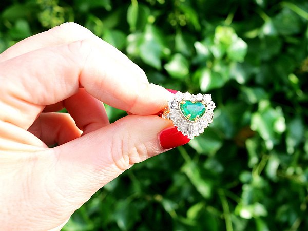 vintage cluster emerald ring