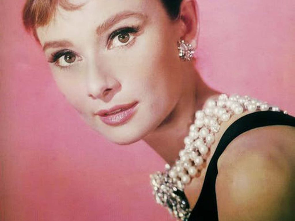 The Breakfast at Tiffany’s Necklace