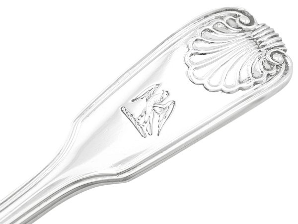 Thread and Shell pattern flatware