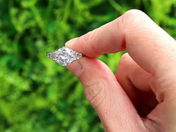 sustainable diamond ring