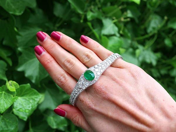 Emerald Jewellery Sets
