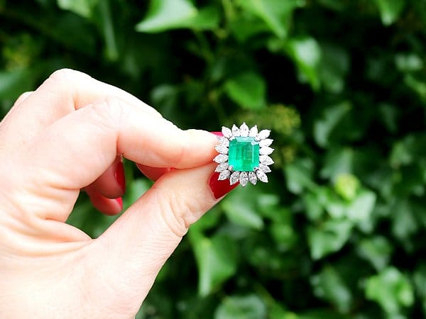 35th anniversary: Emerald Ring