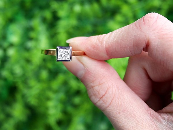 1 carat Princess cut diamond ring