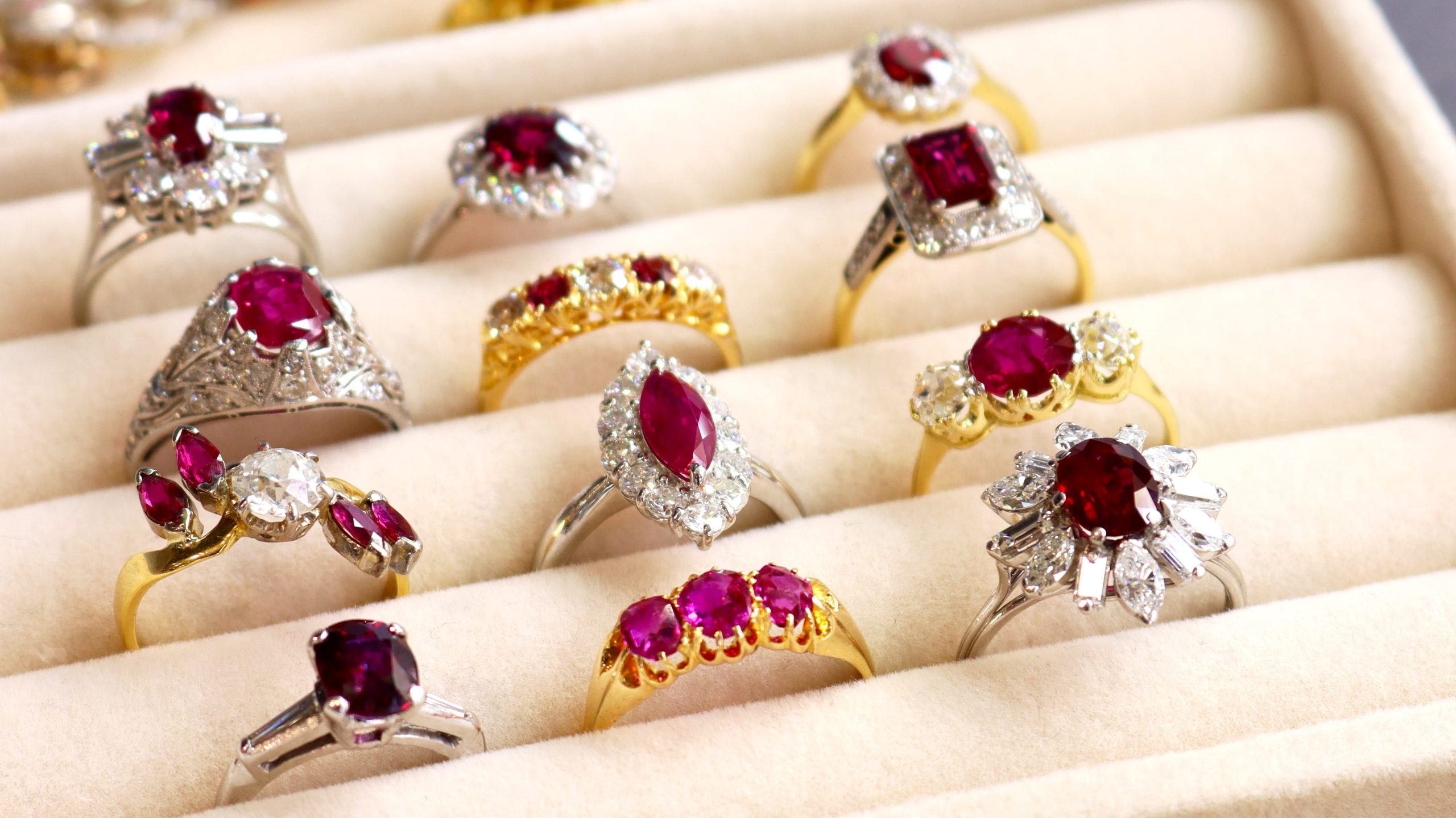 What is Estate Jewellery?