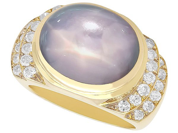 Vintage star sapphire similar to the Star of Adam