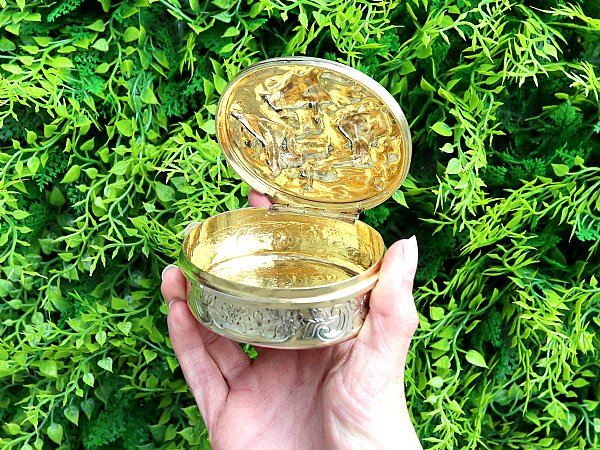 George IV English Sterling Silver Gilt Table Snuff Box