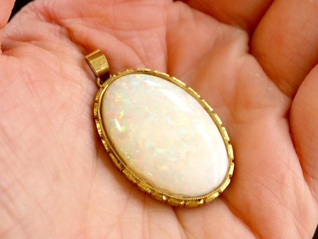 opal pendant