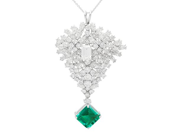 Haute joaillerie diamond and emerald pendant