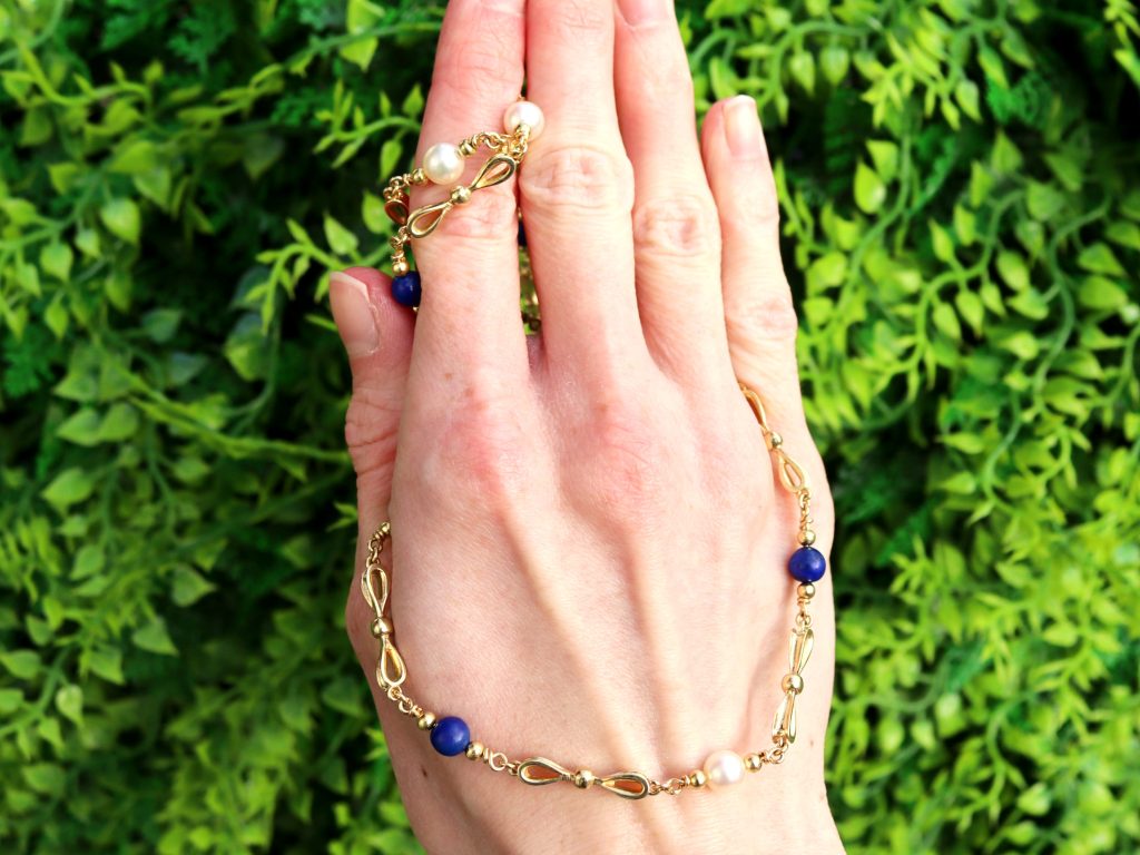 retro gold and lapis lazuli chain 