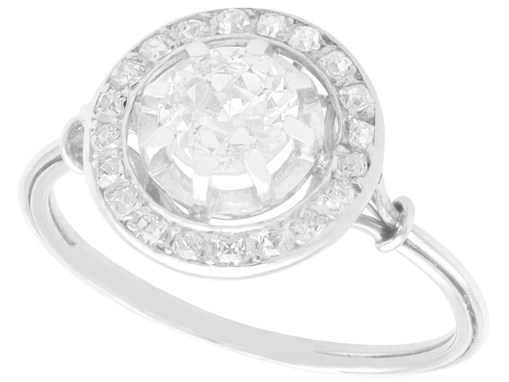Halo vs. Solitaire Engagement Rings